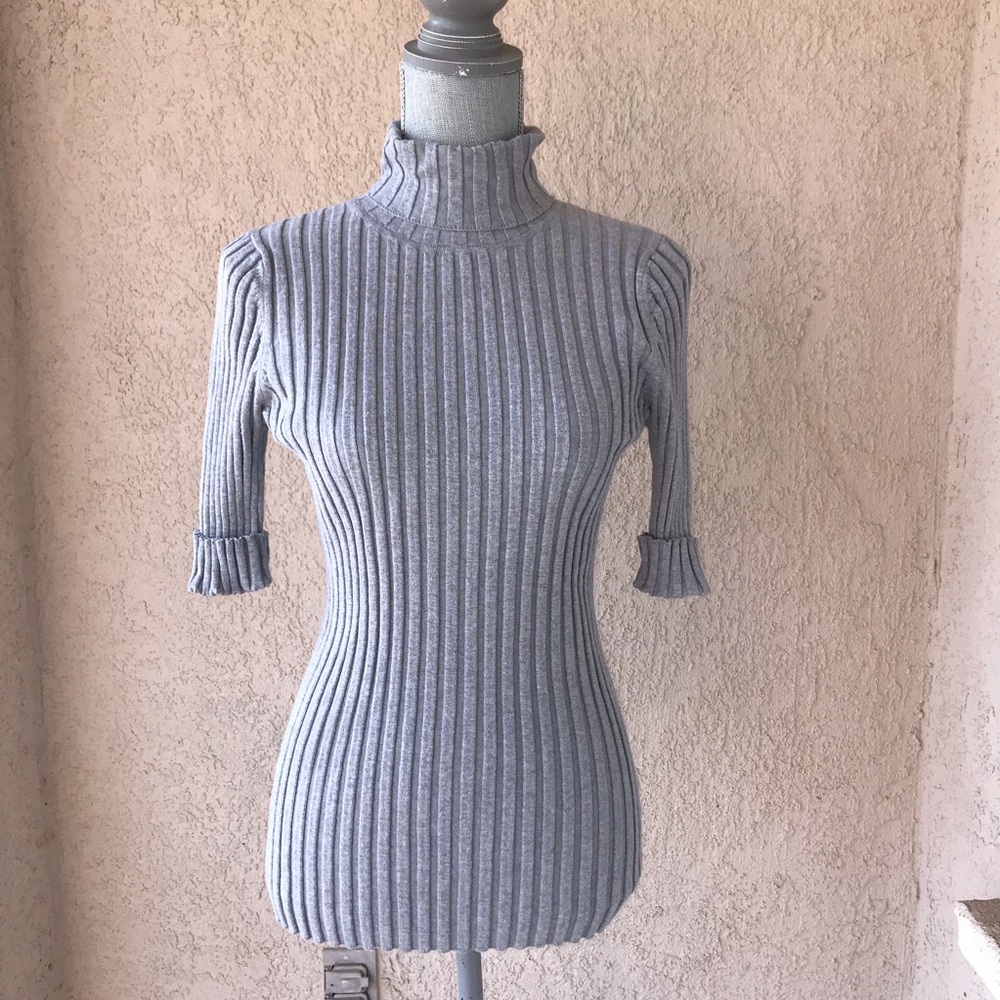 Athleta Ribbed Knit 3/4 Sleeve Turtleneck Shirt S EUC